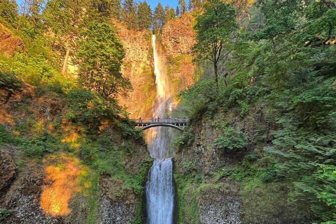 Sunset Tour of Multnomah Falls plus Vista House and Other Falls - The Value of This Tour