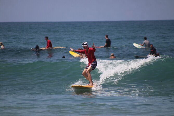 Surf lessons in Puerto Escondido - What’s Included and What’s Not