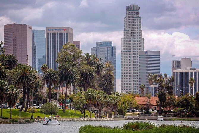 Swan Boat Rental in Echo Park - The Experience of a Lifetime?
