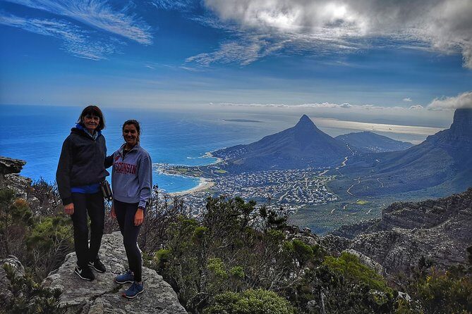 Table Mountain: Tranquility Cracks Full Day Hike - Guides and Experience Quality