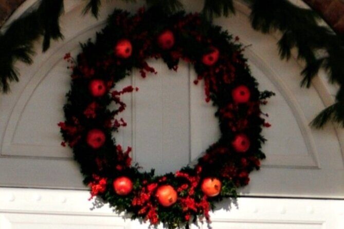 Tales of Christmas Past and Present in Williamsburg - FAQ