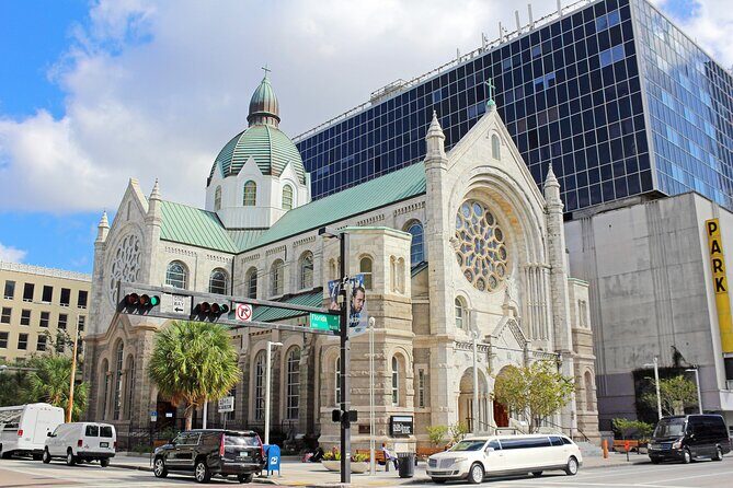 Tampa Florida Scavenger Hunt Walking Tour - The Benefit of Self-Guided Tours