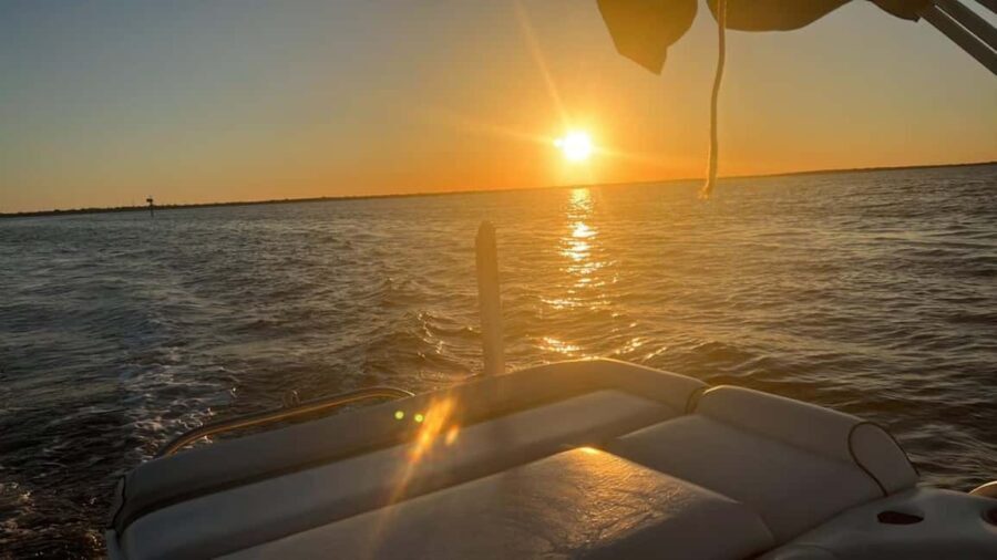 Tarpon Springs: Private Sunset Cruise with Refreshments