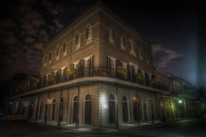 The Bad Broads Tour of New Orleans - What to Expect During the Tour
