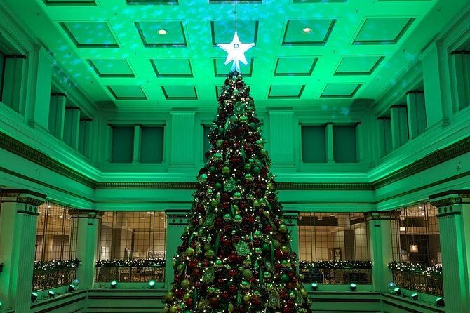 The Christmas Tree Crawl Experience Chicago at the Holidays - What to Expect from the Tour