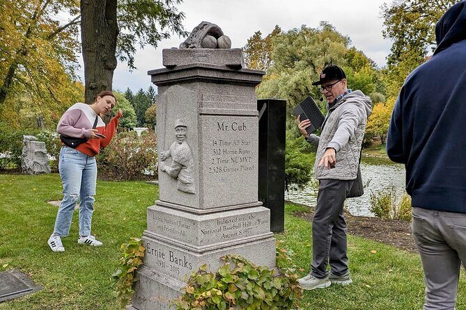The Deep Pockets Of Graceland Cemetery Walking Tour - The Sum Up