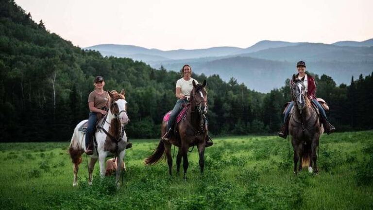 The Montagnarde: Guided horseback ride on mountain trails. - Price and Value
