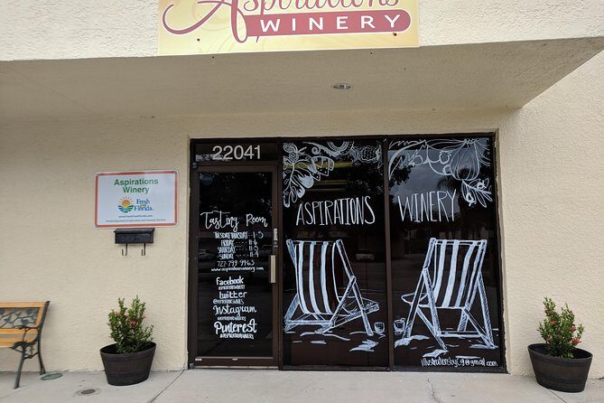 The Tour and Wine Tasting Experience at Aspirations Winery - Who Should Consider This Tour?