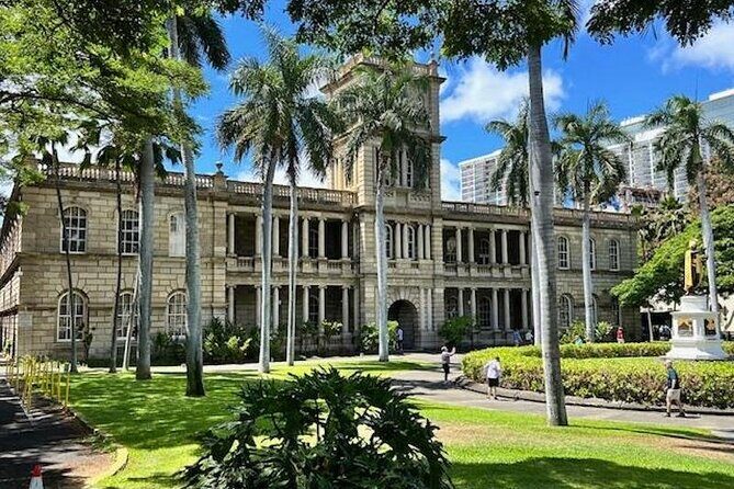 Through A Glass Darkly The Strange and Tragic History Of Honolulu - Iolani Palace: The Heart of Hawaiian Monarchy
