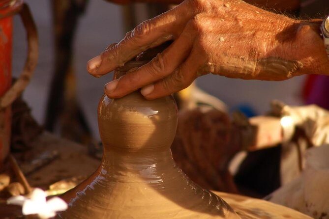 TLAQUEPAQUENSE DAY, Tram + Workshops + Gastronomy - Who Will Love This Tour?