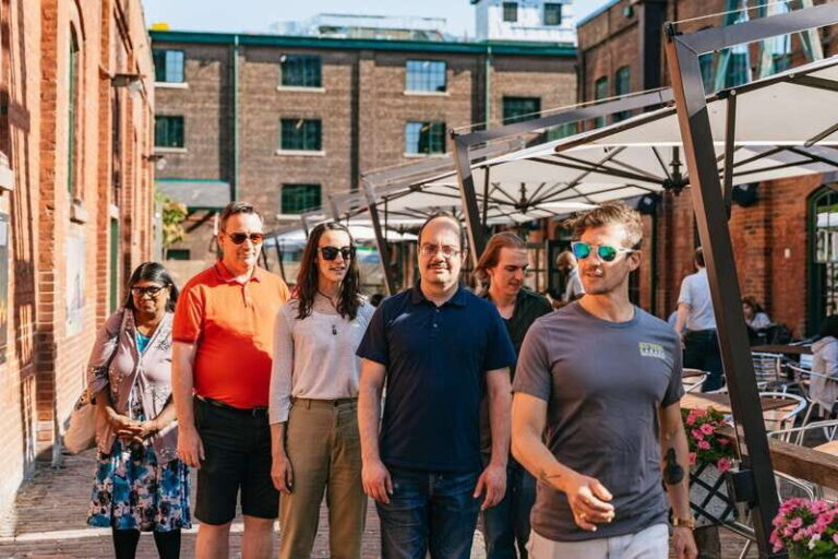 Toronto: Distillery District Historic Walking Tour - The Reviews: What Participants Say