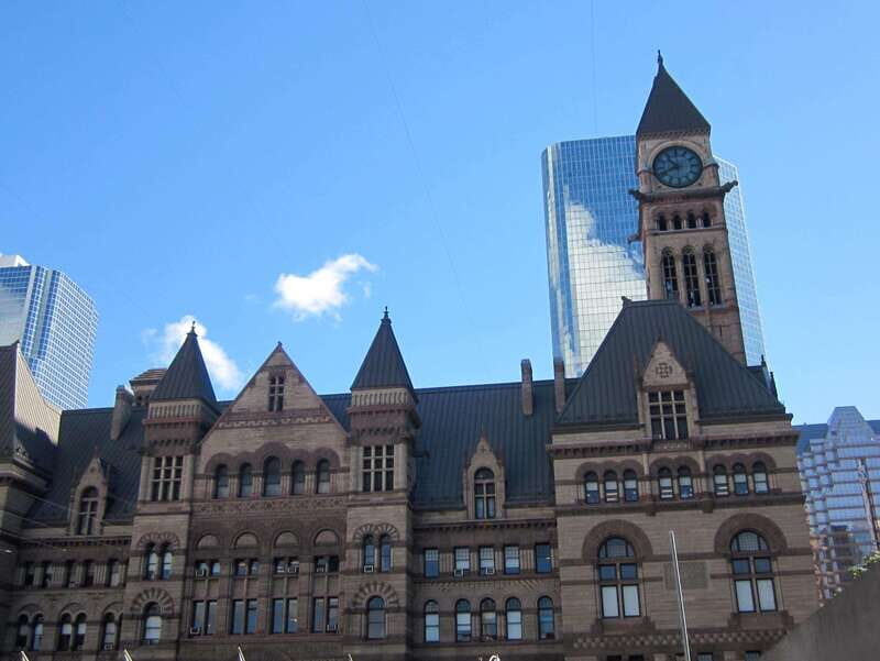 Toronto: Highlights Drive and Walking Tour - Authenticity and Value
