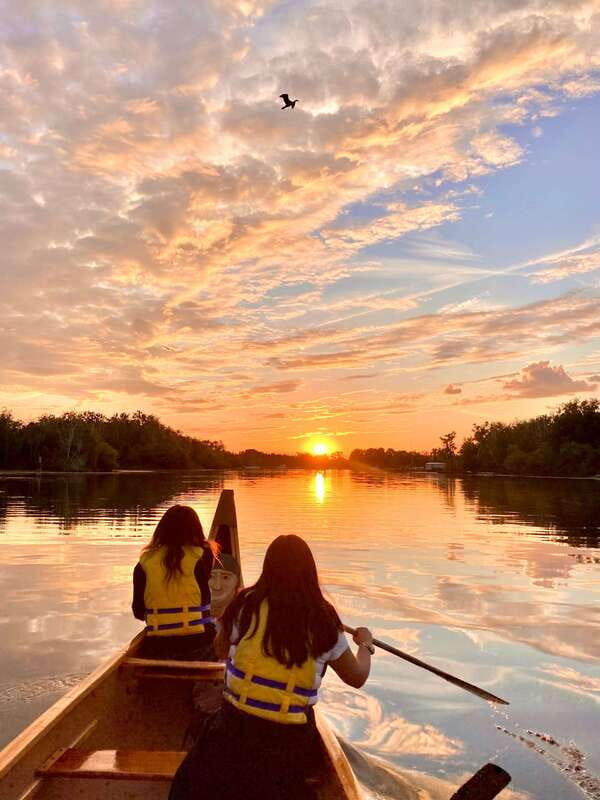 Toronto Islands: Sunset Canoe Tour - Who Should Consider This Tour?