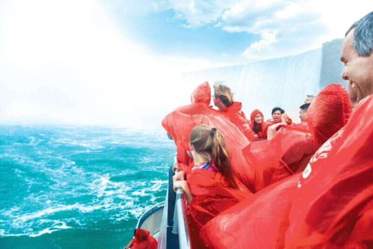 Toronto: Niagara Falls Day Tour with Niagara City Cruise - Authenticity and Traveler Feedback