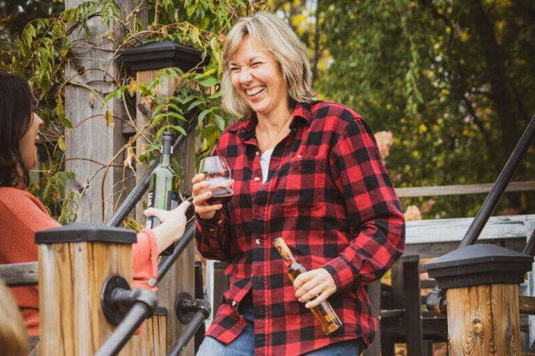 Toronto: Niagara Wineries Tasting Tour & Optional Lunch - The Sum Up