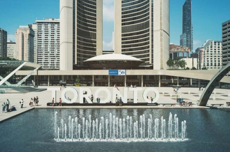 Toronto: Premium Driving Tour with Tower and Harbour Cruise - What Makes This Tour Stand Out?