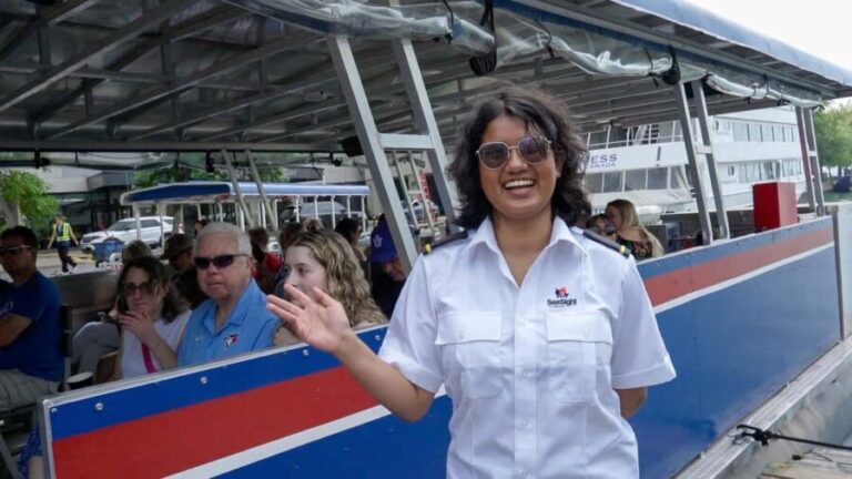 Toronto Walking Tour with Harbourfront & Boat Cruise - Who Will Love This Tour?