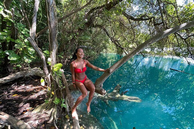 Tour Bacalar - Lake of Seven Colors! Riviera Maya Round Transportation - The First Stop: Bacalar Town (2 Hours)