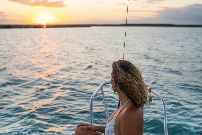 Tour Dawn Private Tour of the Lagoon of Bacalar - What’s Included and What’s Not