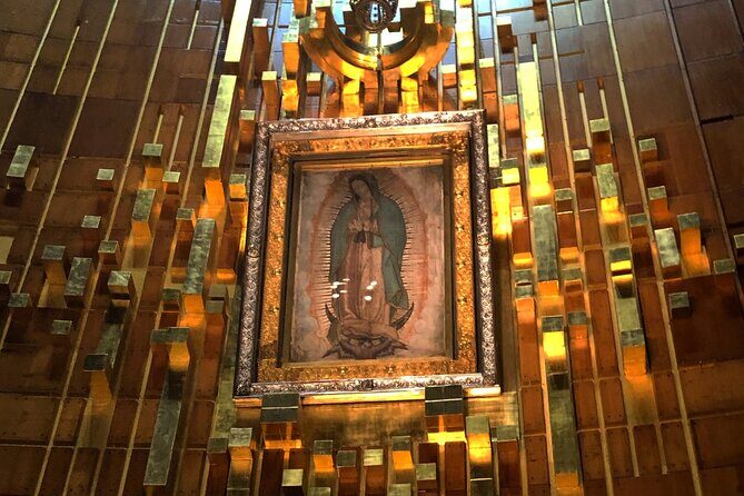 Tour of the Basilica of Guadalupe with Plaza de las Tres Culturas - The Value of the Tour