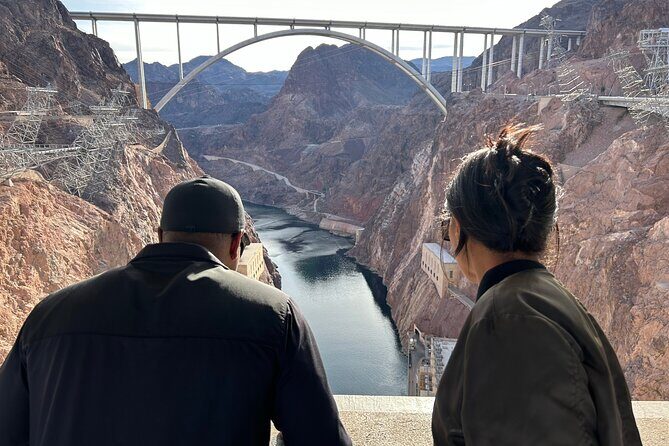 Tour the Hoover Dam and Hike the Historic Railroad Tunnel Trail - Lake Mead Visitor Center: A Quick Cultural Stop