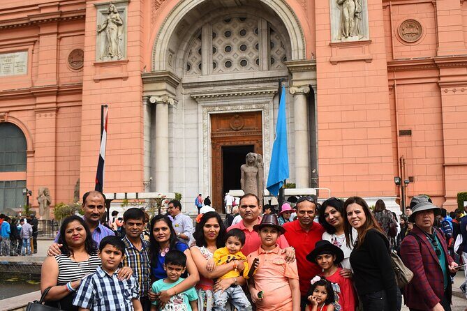 Tour To Pyramids and Egyptian Museum with khan khalili bazaar - Logistics and Practicalities