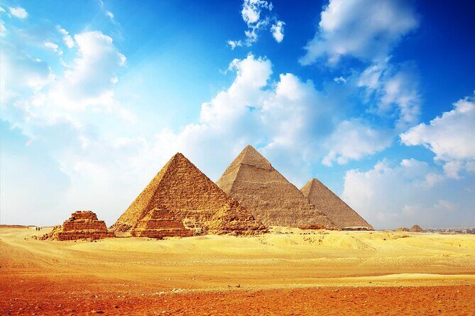 Tour to Pyramids, Sphinx, Civilization Museum and Old Cairo - The Guardian Sphinx: Mystique at Giza