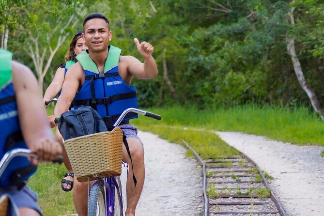 Tour to the Cenotes of Santa Bárbara and Acanceh - The highlight: Homun Cenotes – Nature’s refreshing gift