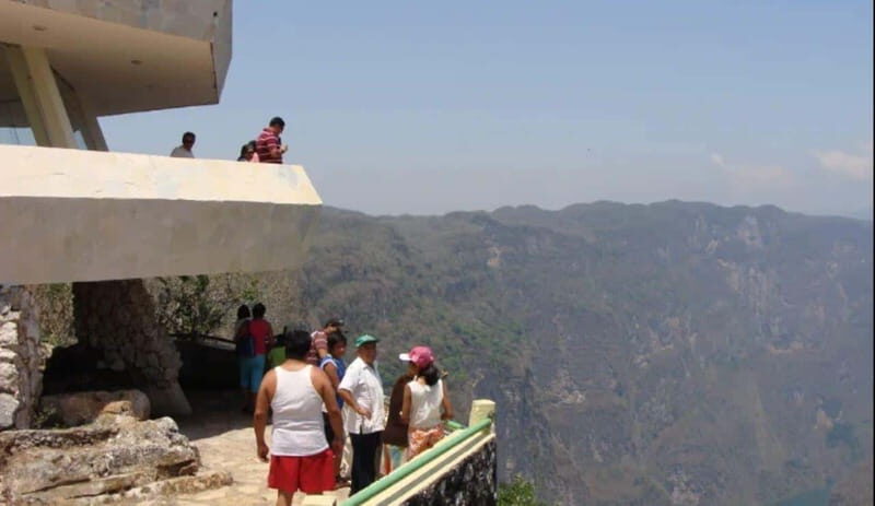 Tour ZOOMAT, Christ of Chiapas, Sumidero Canyon Viewpoints in Spanish - Sumidero Canyon Viewpoints