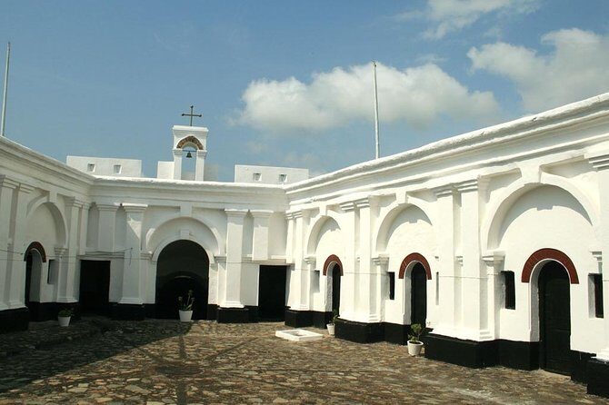 Trails of the transatlantic slave trade in Ghana - Who Will Appreciate This Tour?