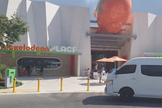 Transfer Airport to Hotel Nickelodeon from 1 to 8 persons - Price and Value