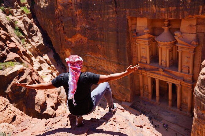 Transfer Amman To/From Petra - A Detailed Look at the Itinerary and Service