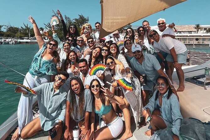 Trip to Isla Mujeres by Catamaran, with snorkeling and drinks - What You’ll Experience: Snorkeling, Drinks, and More
