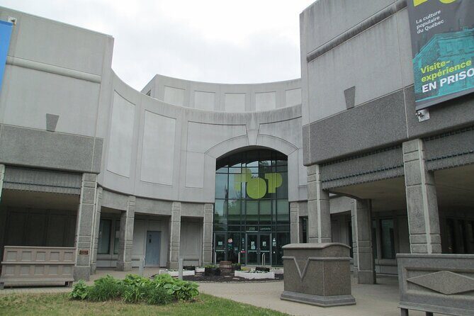 Trois-Rivières Self-Guided Walking Tour and Scavenger Hunt - An In-Depth Look at the Tour