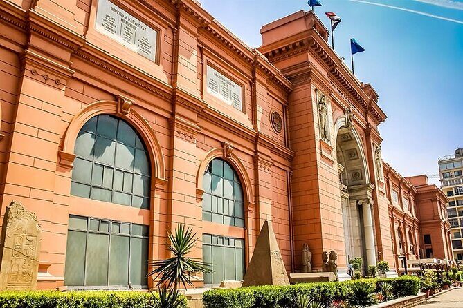 Tutankhamun Treasures at the Egyptian Museum Private Tour - The Egyptian Museum: A Treasure Trove of Ancient Artifacts