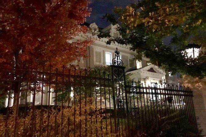 Twilight Ghost Tour - The Experience: What to Expect on the Tour