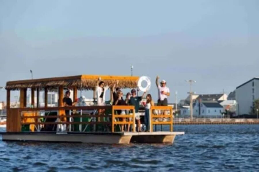 Tybee Island: Tiki Boat Sightseeing Cruise