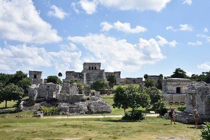 "Unforgettable Tulum Adventure: Ruins and Cenotes from cancun - Practical Details and Considerations