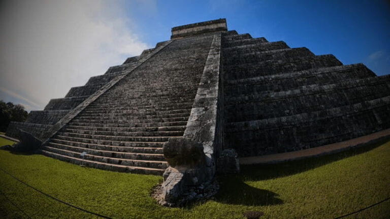 Valladolid: Chichén Itzá & 2 Cenotes Shared Tour - The Itinerary: A Full Day of Discovery