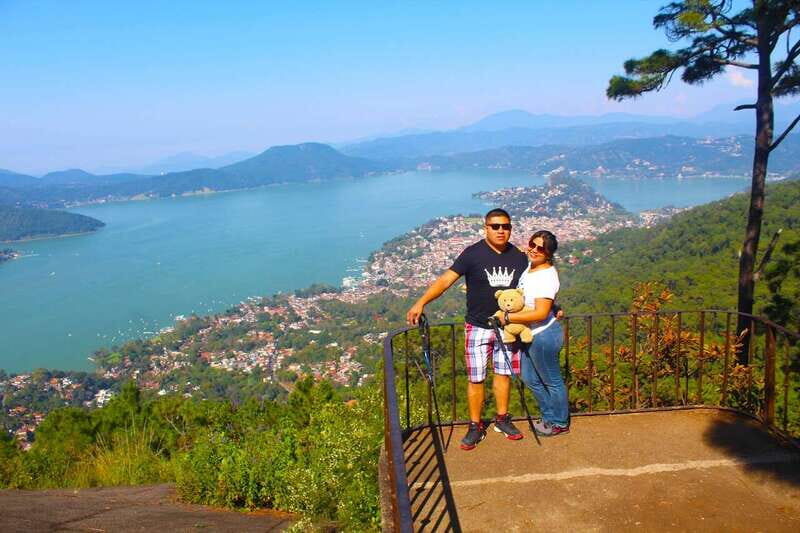 Valle de Bravo: Forest Hiking Adventure