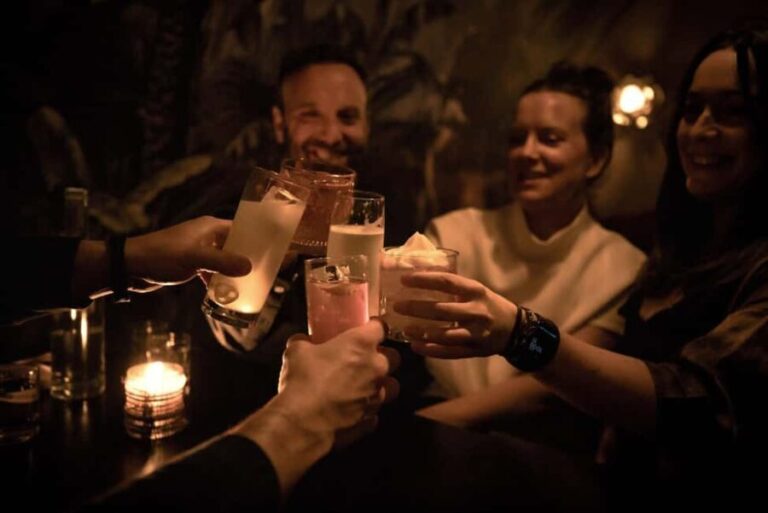 Vancouver: Chinatown Cocktail Crawl with Bites - Exploring Vancouver’s Chinatown Through a Cocktail Lens