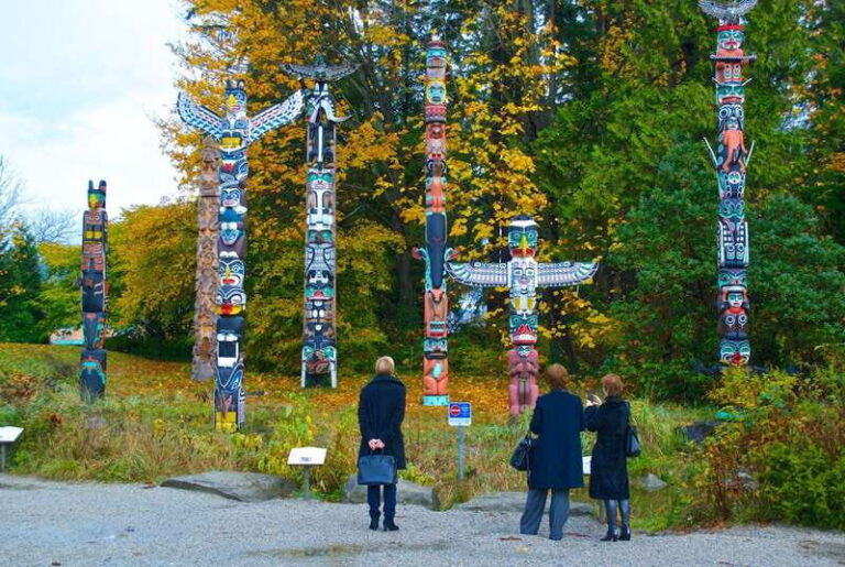 Vancouver: City + Lookout Tour & Option to Add YVR Drop-Off - Transportation, Guide Quality, and Overall Value