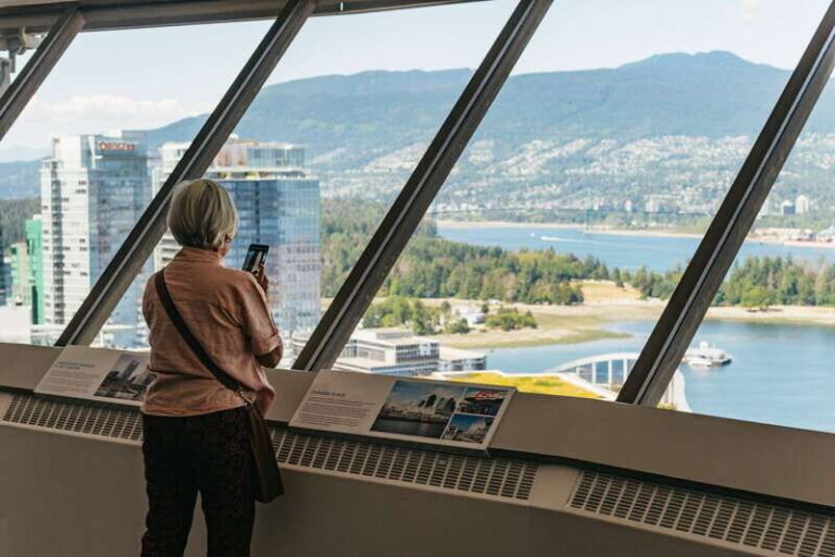 Vancouver: Entry Ticket for the Vancouver Lookout - The Ride Up: An Experience in Its Own Right