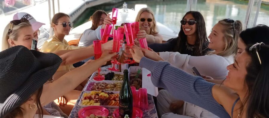 Venice Beach & Malibu View Boat Cruiser - Music, Wine, Sealions
