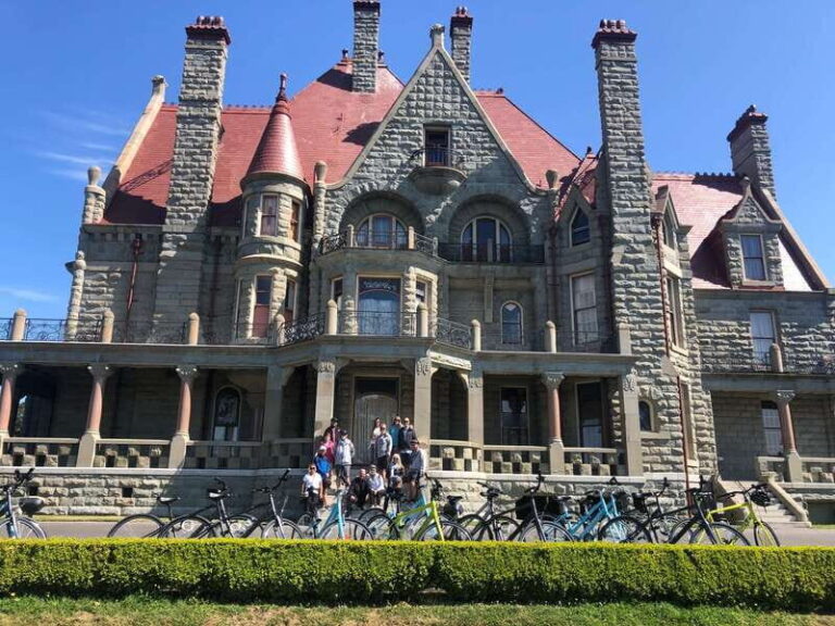 Victoria: 3-hour City Highlights Tour & Coastal Bike Ride - Who Will Love This Tour?