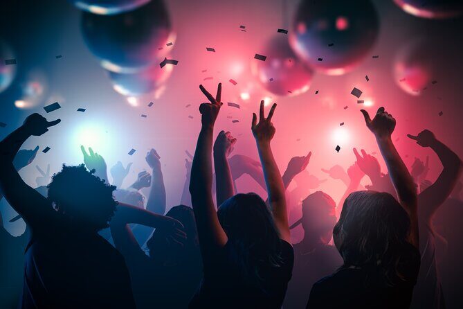 VIP Club Crawl Fremont Street, Las Vegas: Entry & Drink Specials - What to Expect on the Night