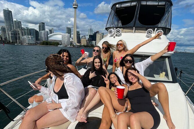 VIP Luxury Yacht Charter for up to 12 Guests - Who Will Love This Tour?