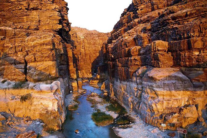 Wadi Mujib Siq Trail with Amman Panoramic&Optional Dead Sea Visit - Wadi Mujib: A Spectacle of Nature