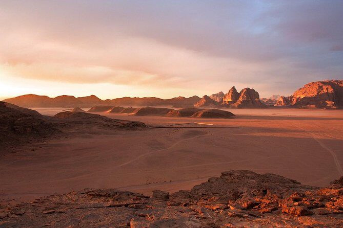 WADI RUM JEEP TOUR WITH ACCOMMODATION | The Jordanian Mappers - The Experience of a Lifetime: What Makes This Tour Stand Out