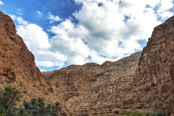 Wadi Shab and Bimmah Sinkhole Group Full Day Tour - The Experience in Detail